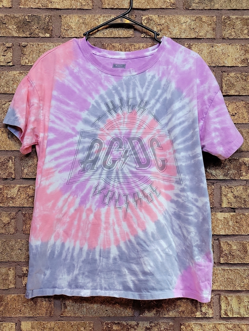 Tailgate AC/DC Tie-Dye Short Sleeve Graphic Tee Size Small Cotton Casual